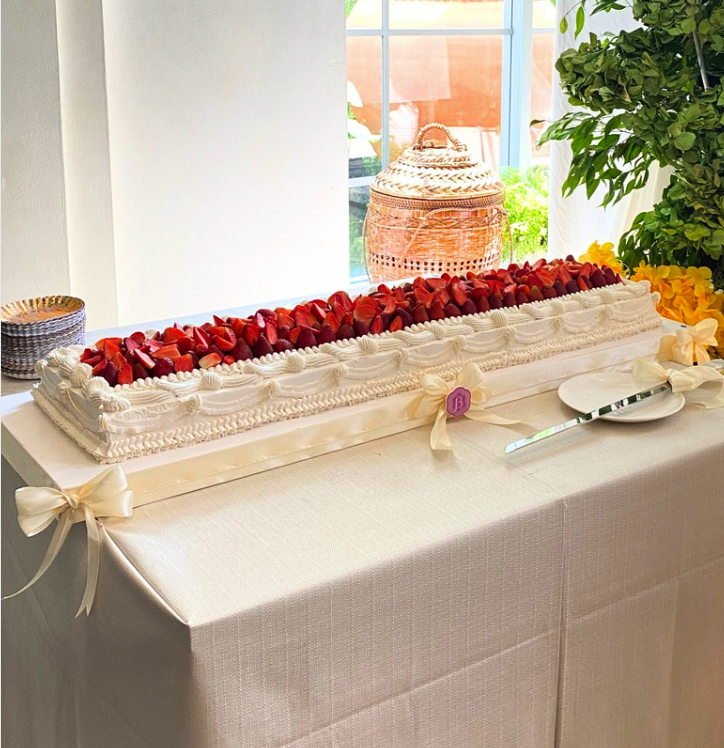 Fruit Wedding Cake | Full Korean Strawberries